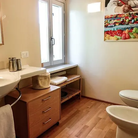 Casale Bellaguardia * フォッソンブローネ